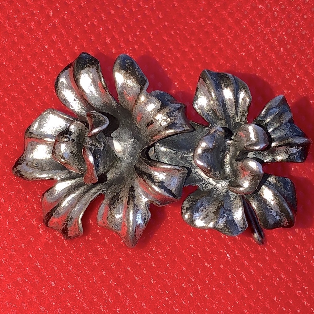 Vintage Antique sterling silver rose flower pin